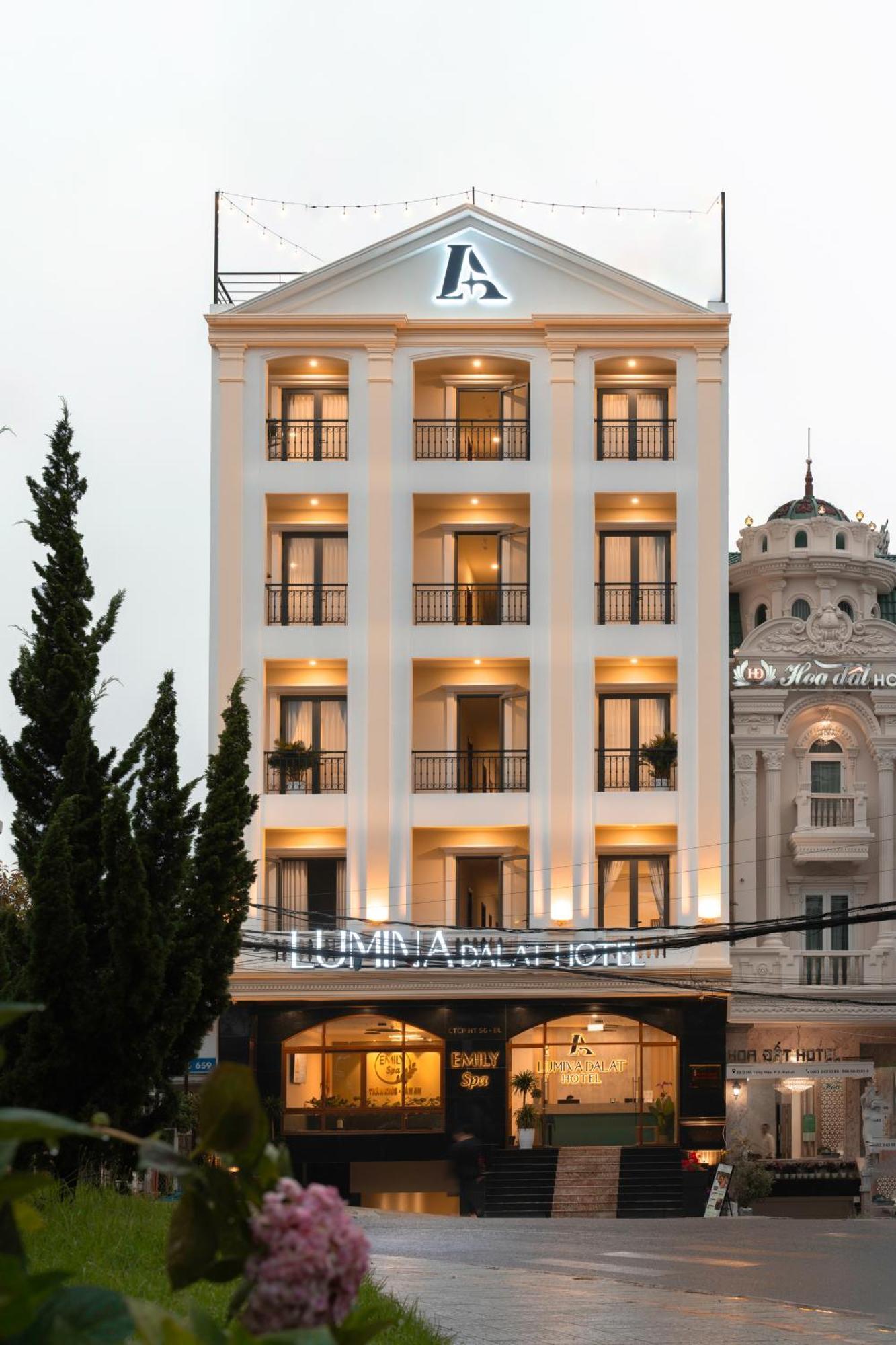 Lumina Hotel Da Lat Central Zewnętrze zdjęcie