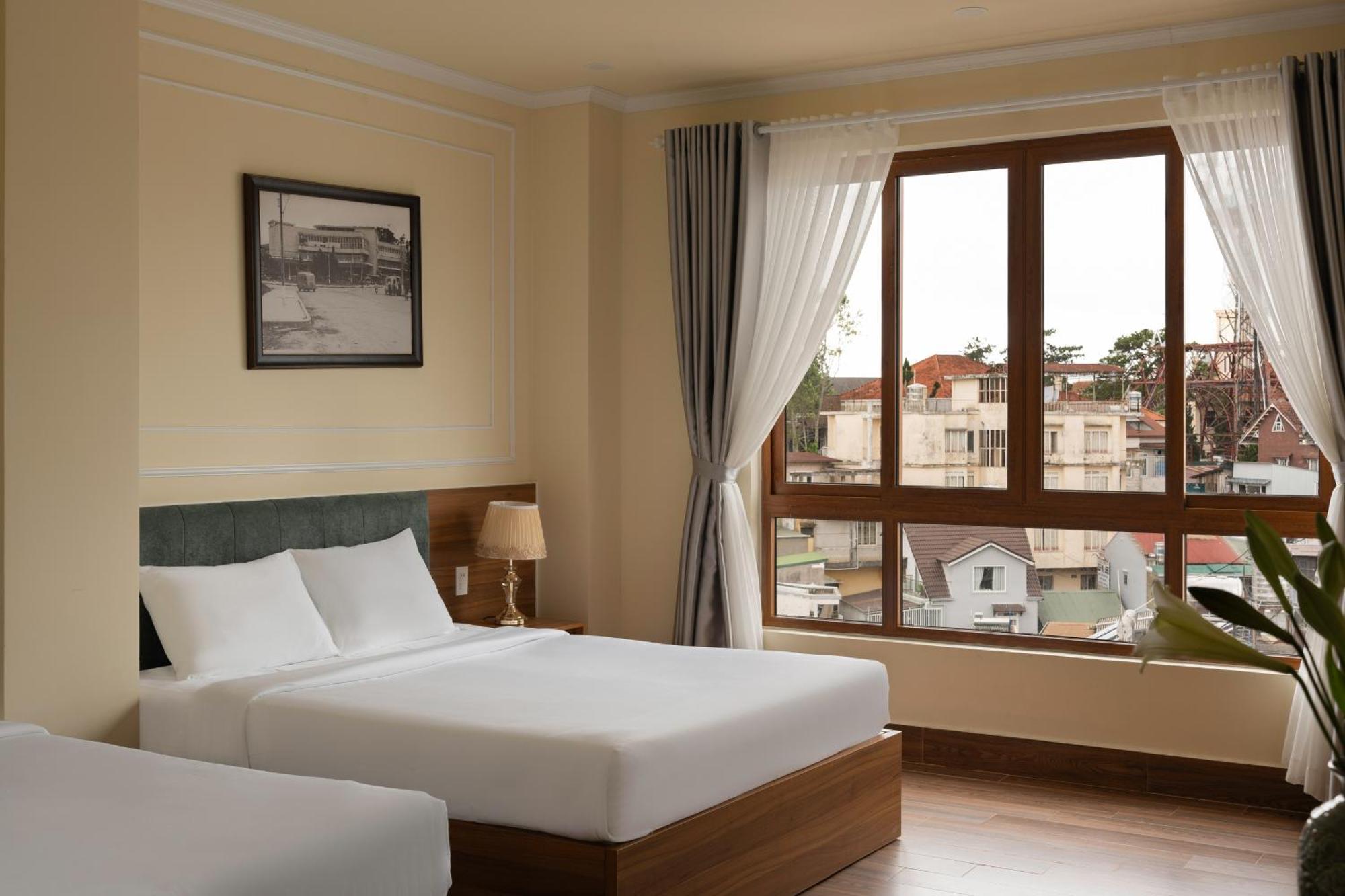 Lumina Hotel Da Lat Central Zewnętrze zdjęcie